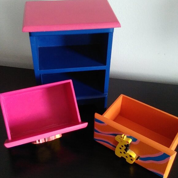 Hand Painted Wood Jewelry Box For Child - Picture 8 of 11